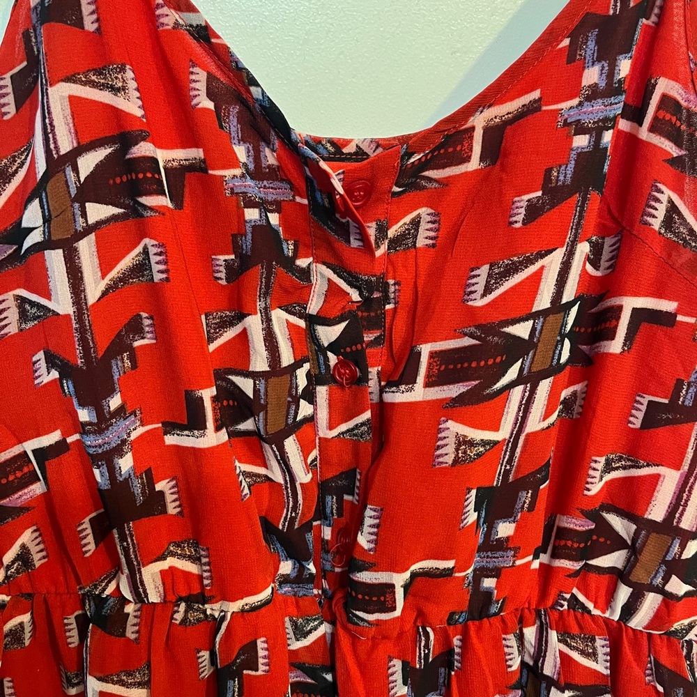 Red Geometric Patterned Dress - Picture 2 of 5